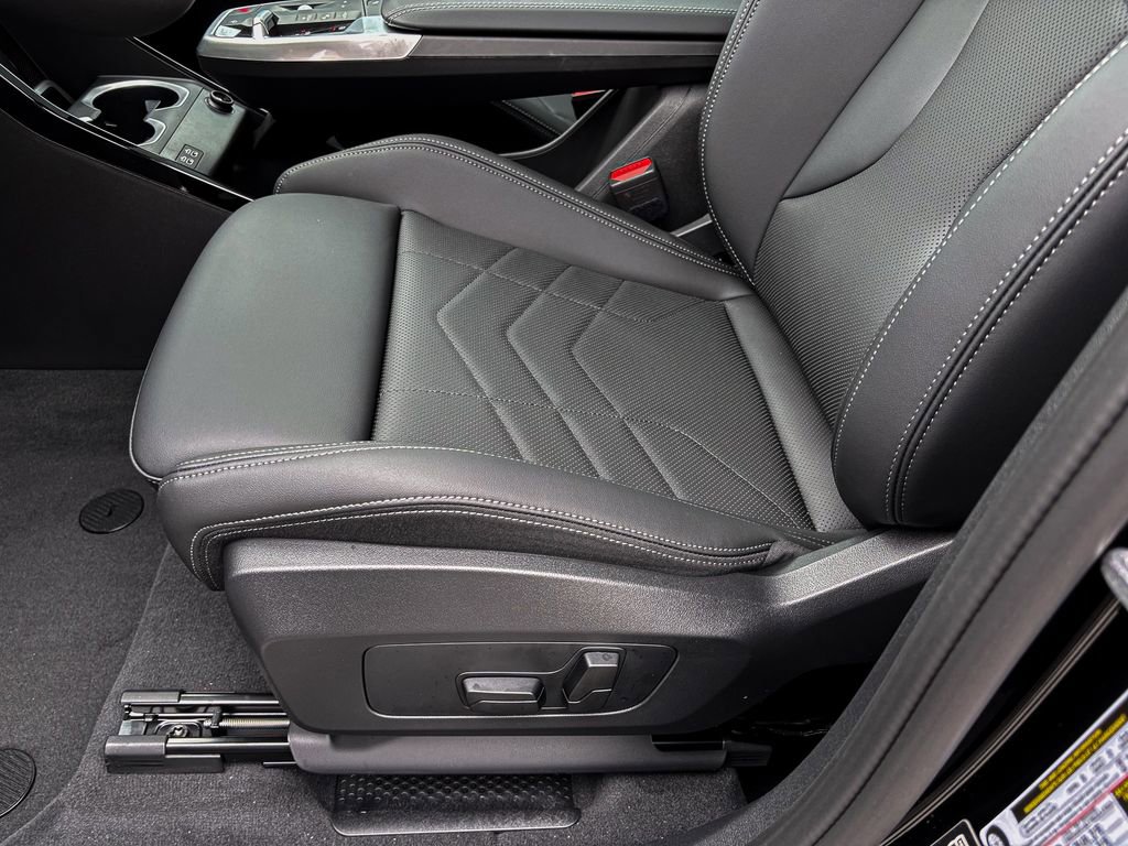 New 2026 BMW X1 xDrive28i image 14