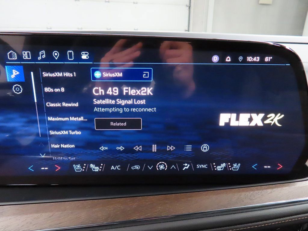 Used 2025 Chevrolet Tahoe High Country image 23