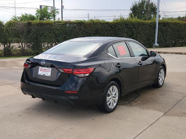 Certified 2025 Nissan Sentra S FWD image 5