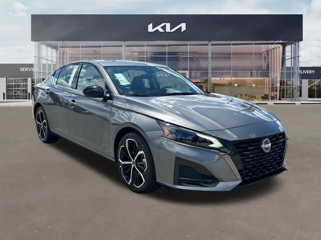 Used 2025 Nissan Altima 2.5 SR
