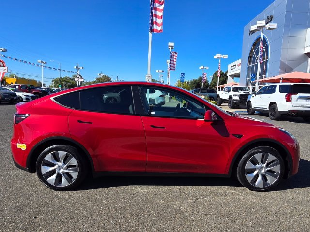 Used 2022 Tesla Model Y Long Range AWD/4WD image 7