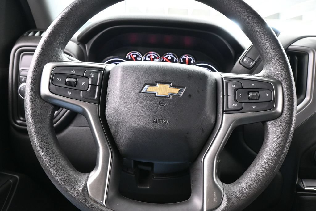 Used 2022 Chevrolet Silverado 1500 Custom w/ Safety Confidence Package RWD image 21