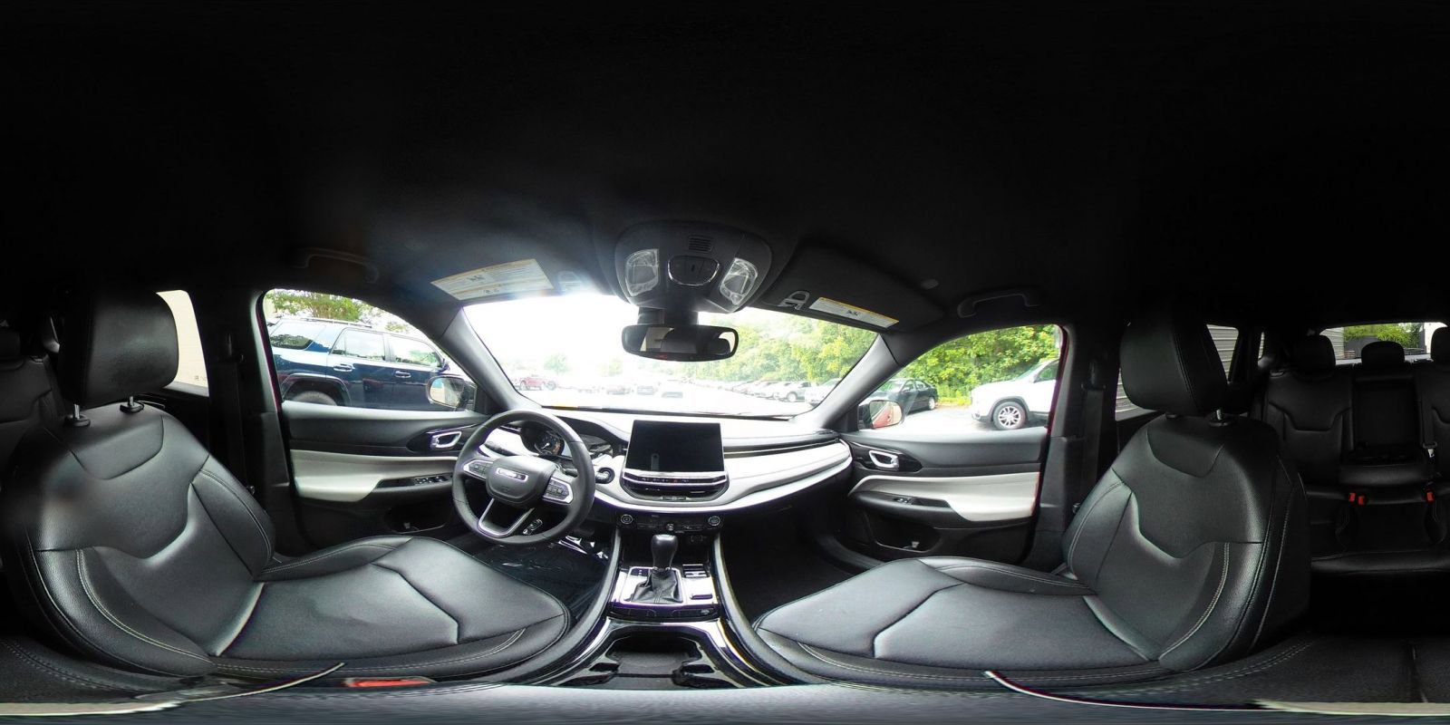 Used 2025 Jeep Compass Limited AWD/4WD image 37