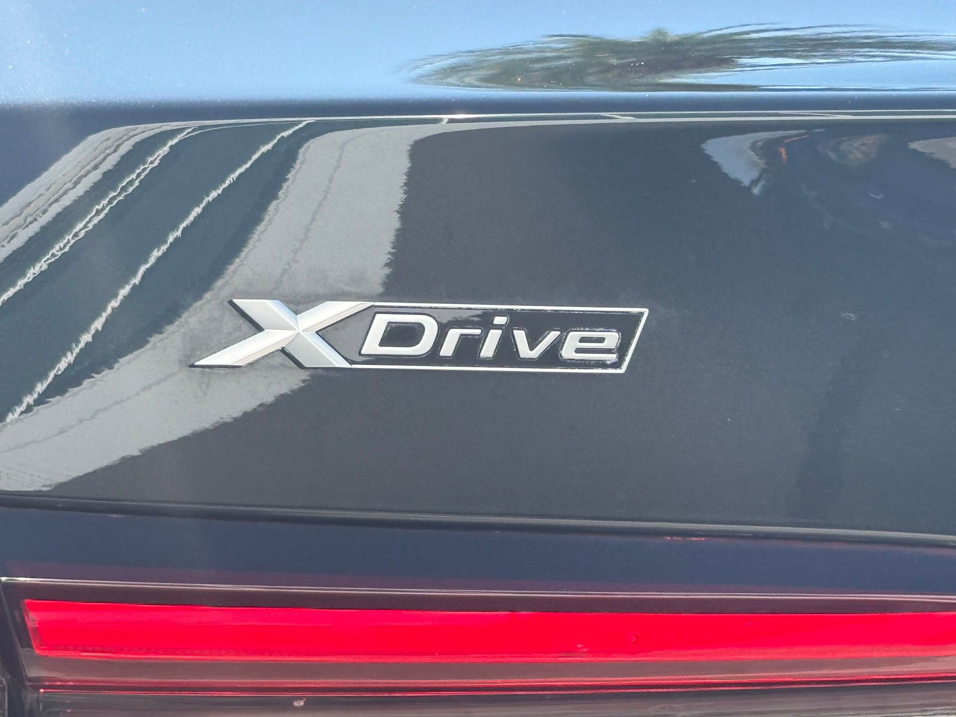 Used 2024 BMW 530i xDrive w/ Convenience Package image 15