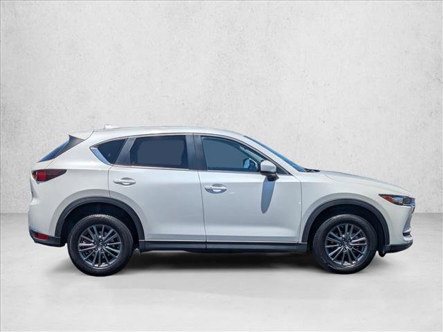 Used 2017 MAZDA CX-5 Touring w/ Preferred Equipment Package FWD image 4