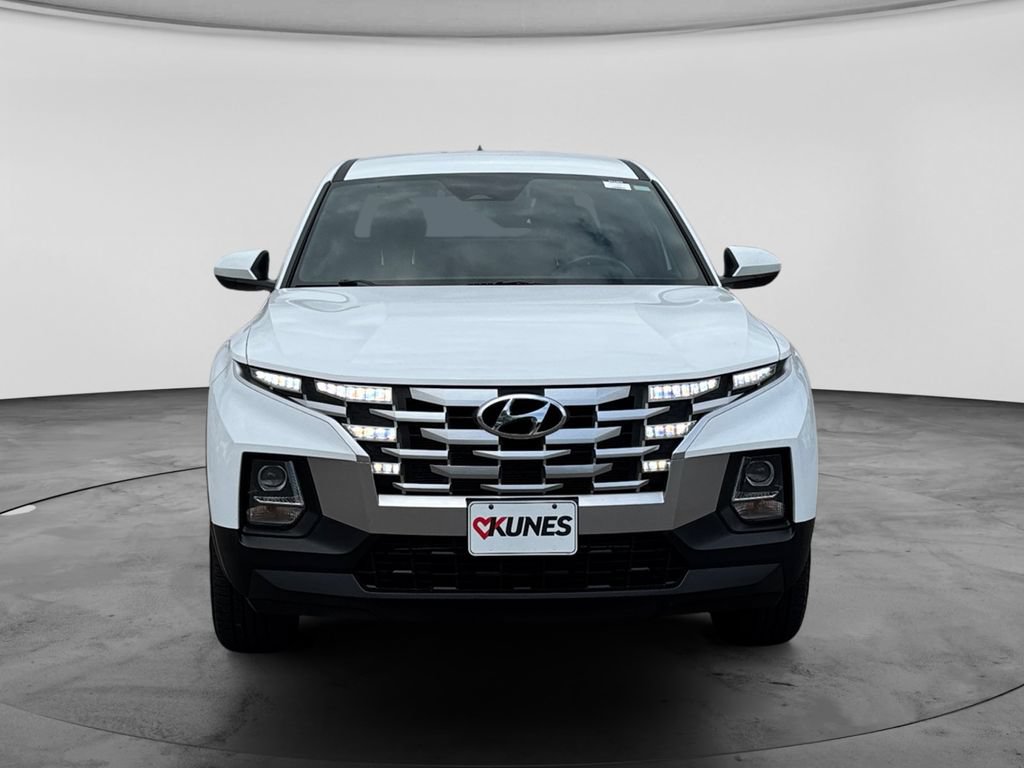 Used 2022 Hyundai Santa Cruz SE AWD/4WD image 2