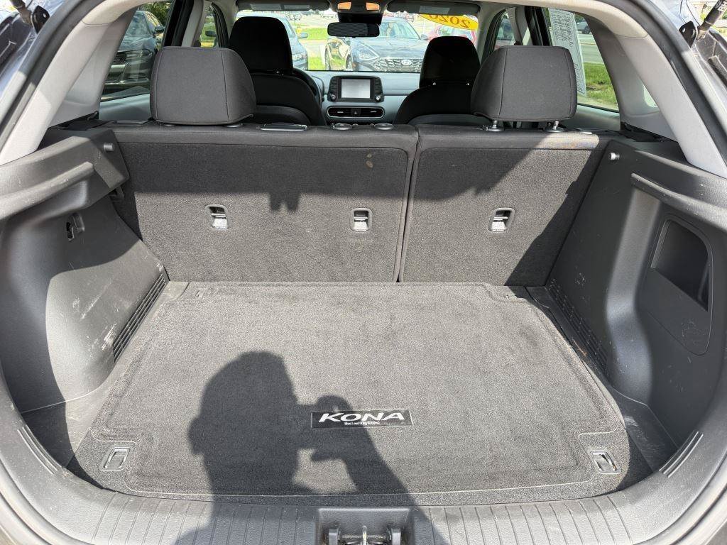 Used 2020 Hyundai Kona SE FWD image 16