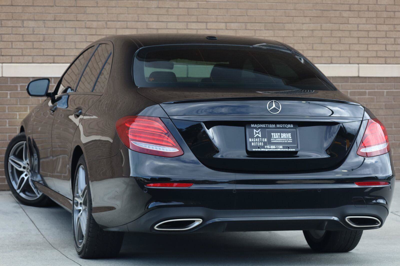 Used 2019 Mercedes-Benz E 300 image 8
