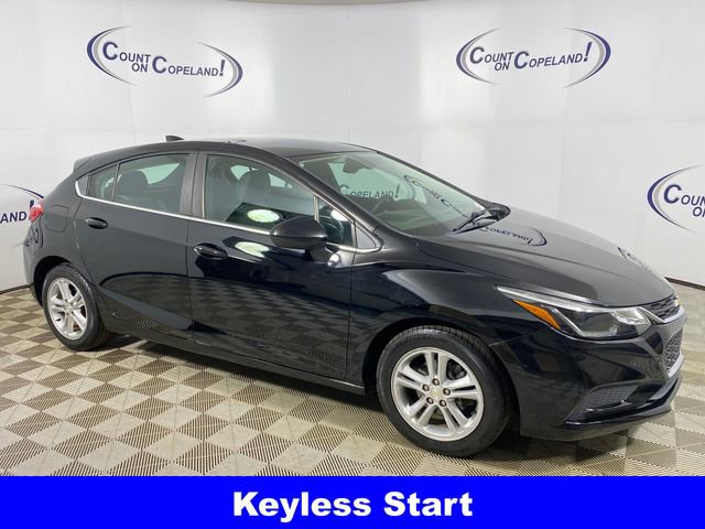 Certified 2017 Chevrolet Cruze LT w/ Convenience Package image 9