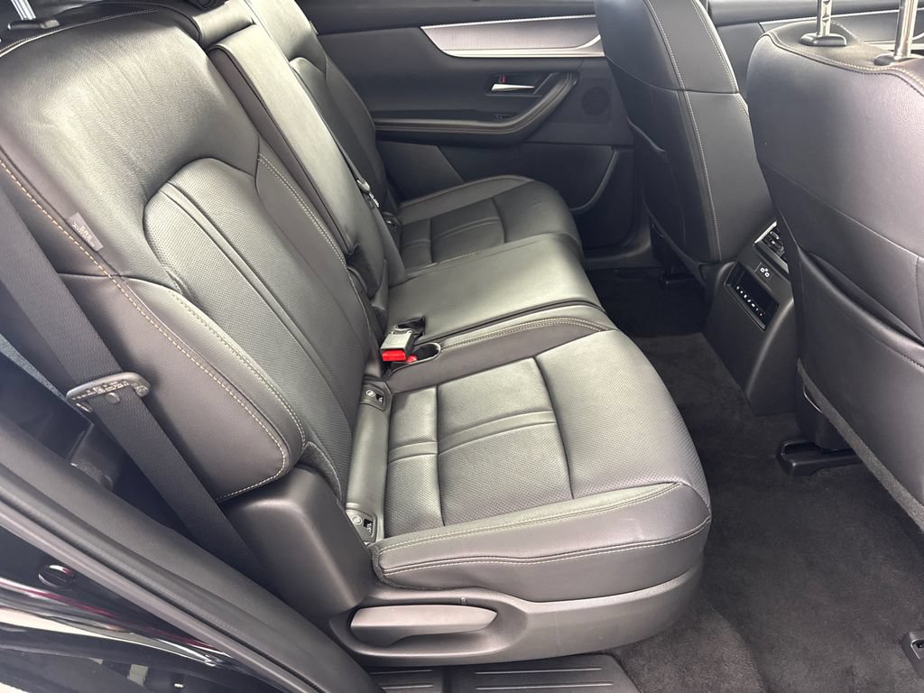 Used 2025 MAZDA CX-70 Plug-In Hybrid w/ Premium Pkg AWD/4WD image 16