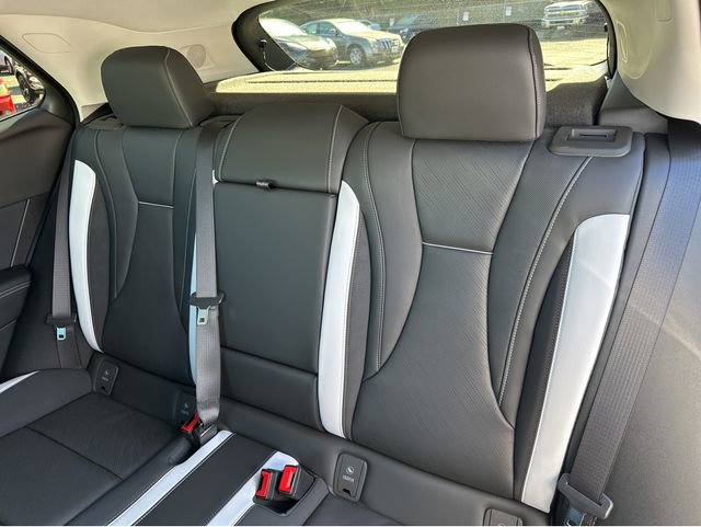 New 2026 Buick Envision Sport Touring image 4