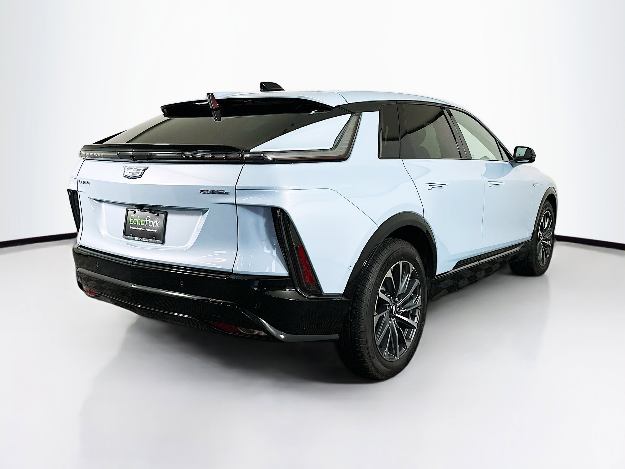 Used 2025 Cadillac Lyriq Sport image 9