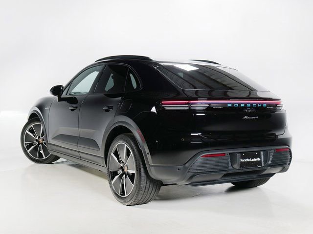 New 2025 Porsche Macan 4 Electric image 3