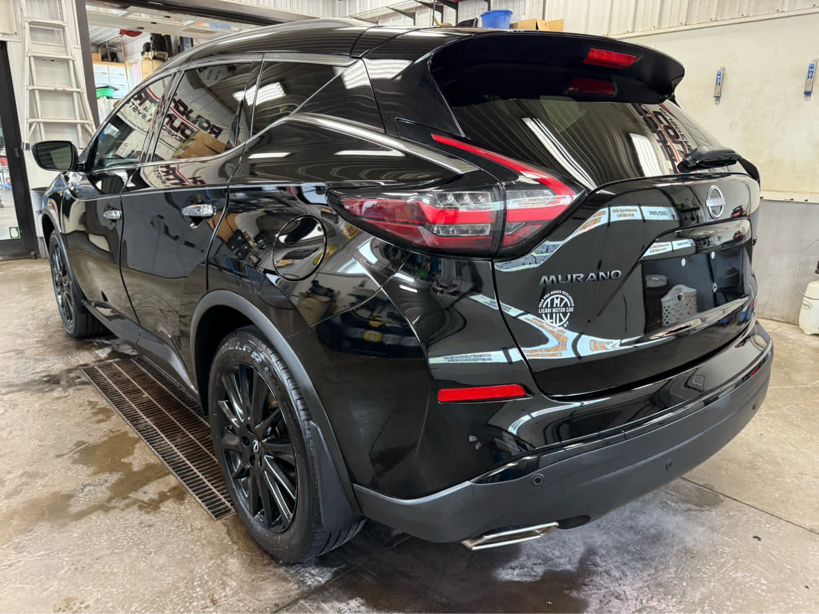 Used 2024 Nissan Murano SV w/ SV Midnight Edition Package image 7