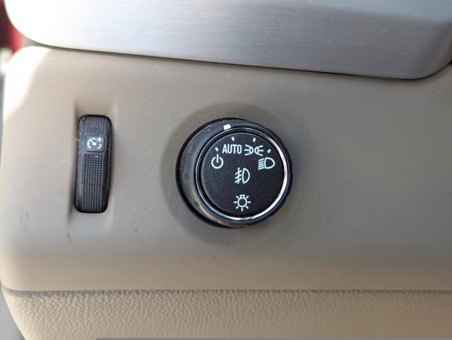 Used 2019 GMC Yukon XL SLT w/ Premium Edition RWD image 44