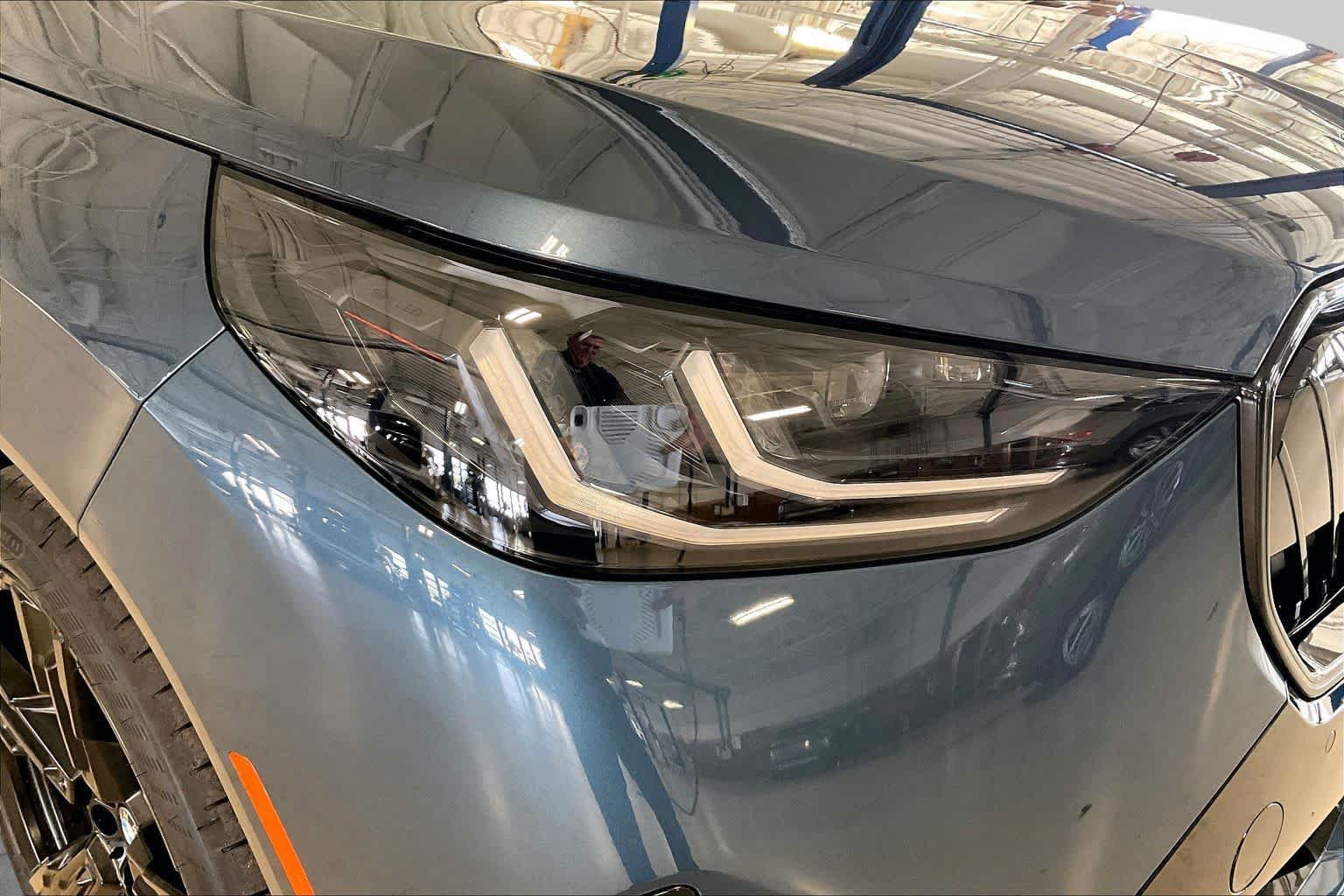 New 2026 BMW X3 xDrive30i w/ Premium Package AWD/4WD image 13