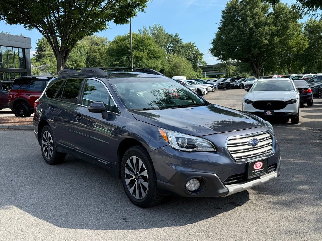 Used 2017 Subaru Outback 2.5i Limited AWD/4WD image 1