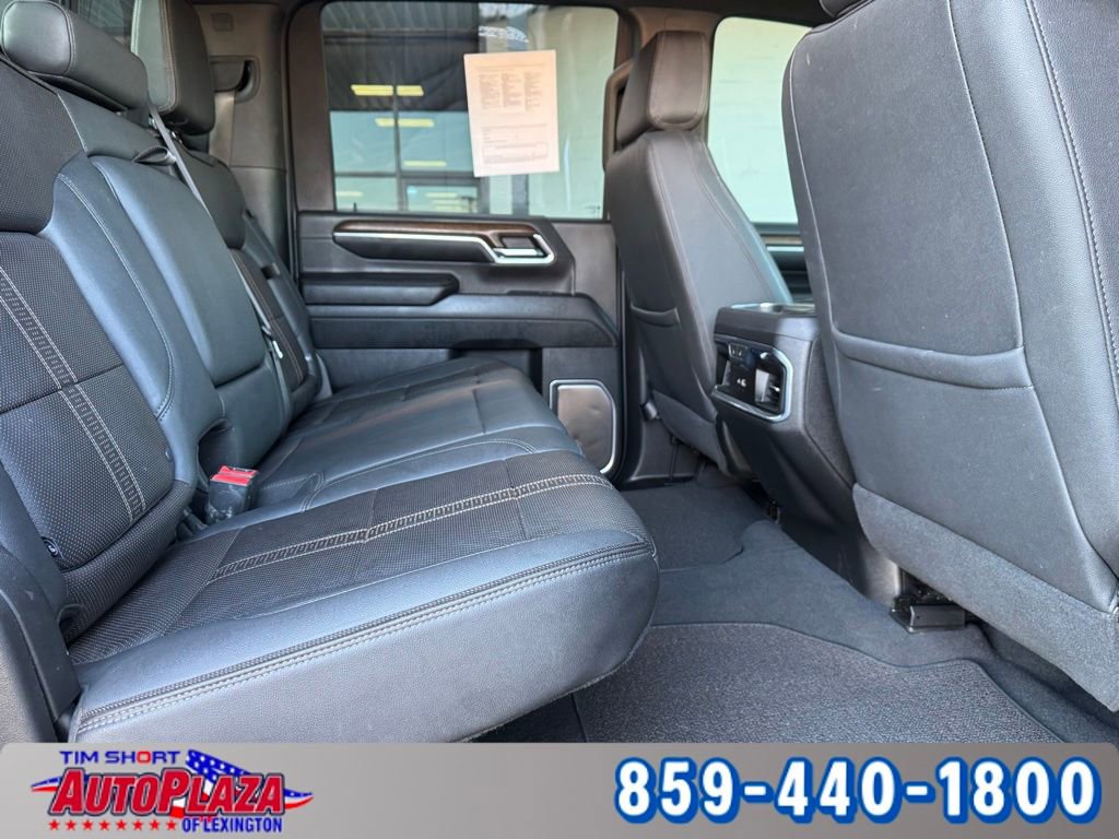 Used 2024 Chevrolet Silverado 2500 High Country w/ High Country Premium Package image 39