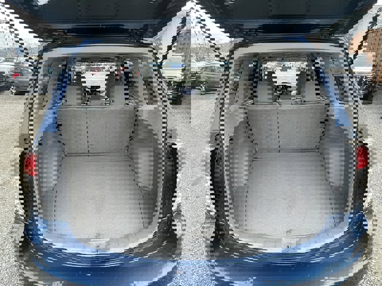 Used 2010 Subaru Forester 2.5X Premium image 12