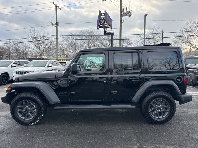 Used 2025 Jeep Wrangler Sport S image 20