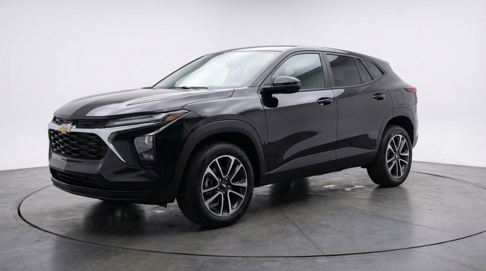 Used 2025 Chevrolet TrailBlazer LT w/ Driver Confidence Package image 3