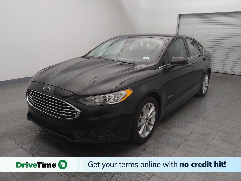 Used 2019 Ford Fusion SE FWD image 1
