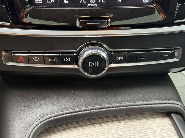 Used 2023 Volvo S90 B6 Plus w/ Protection Package Premier image 25