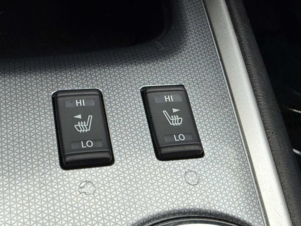 Used 2020 Nissan Pathfinder SL FWD image 29