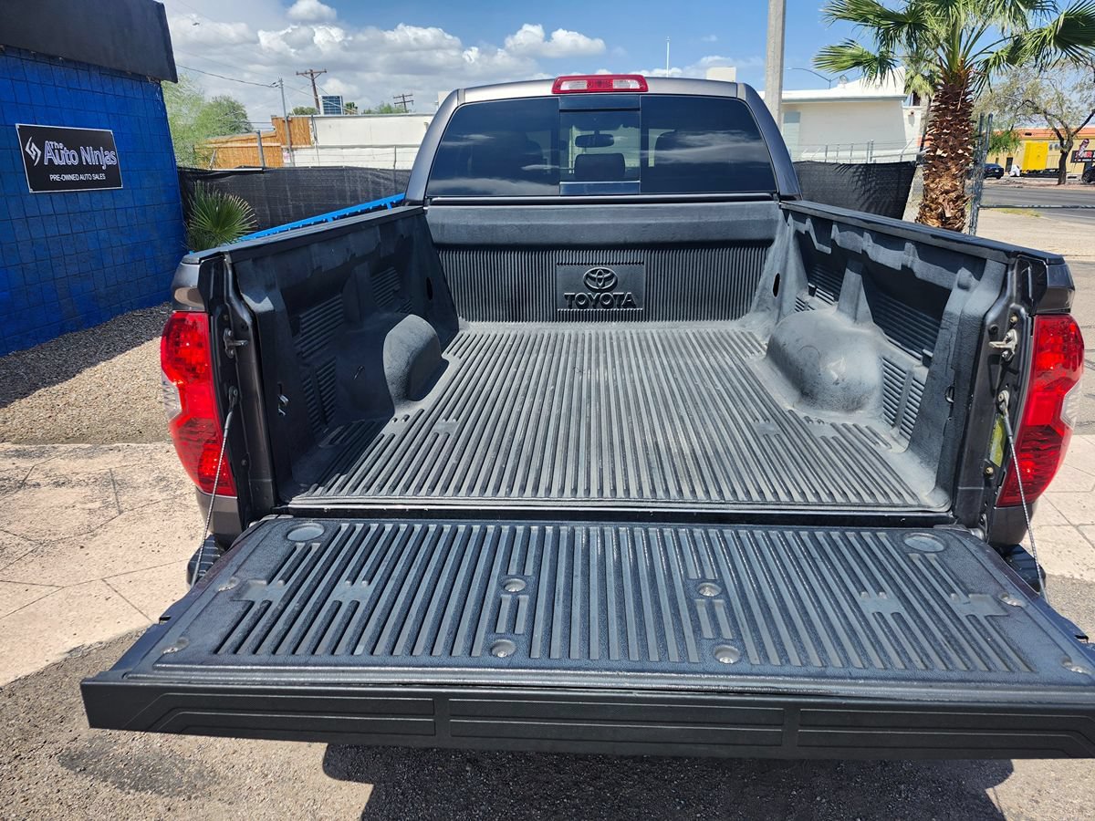 Used 2014 Toyota Tundra SR5 w/ SR5 Upgrade Package RWD image 32