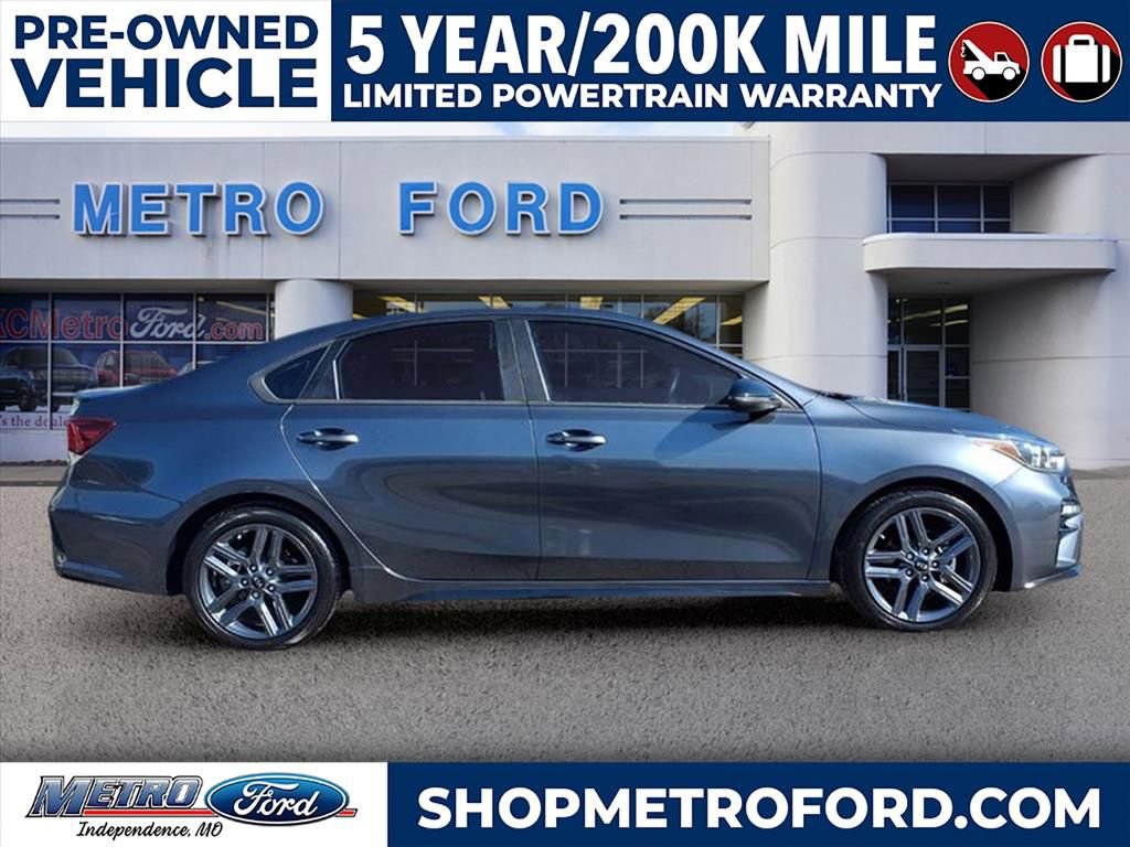 Used 2021 Kia Forte GT-Line w/ GT-Line Premium Package image 2