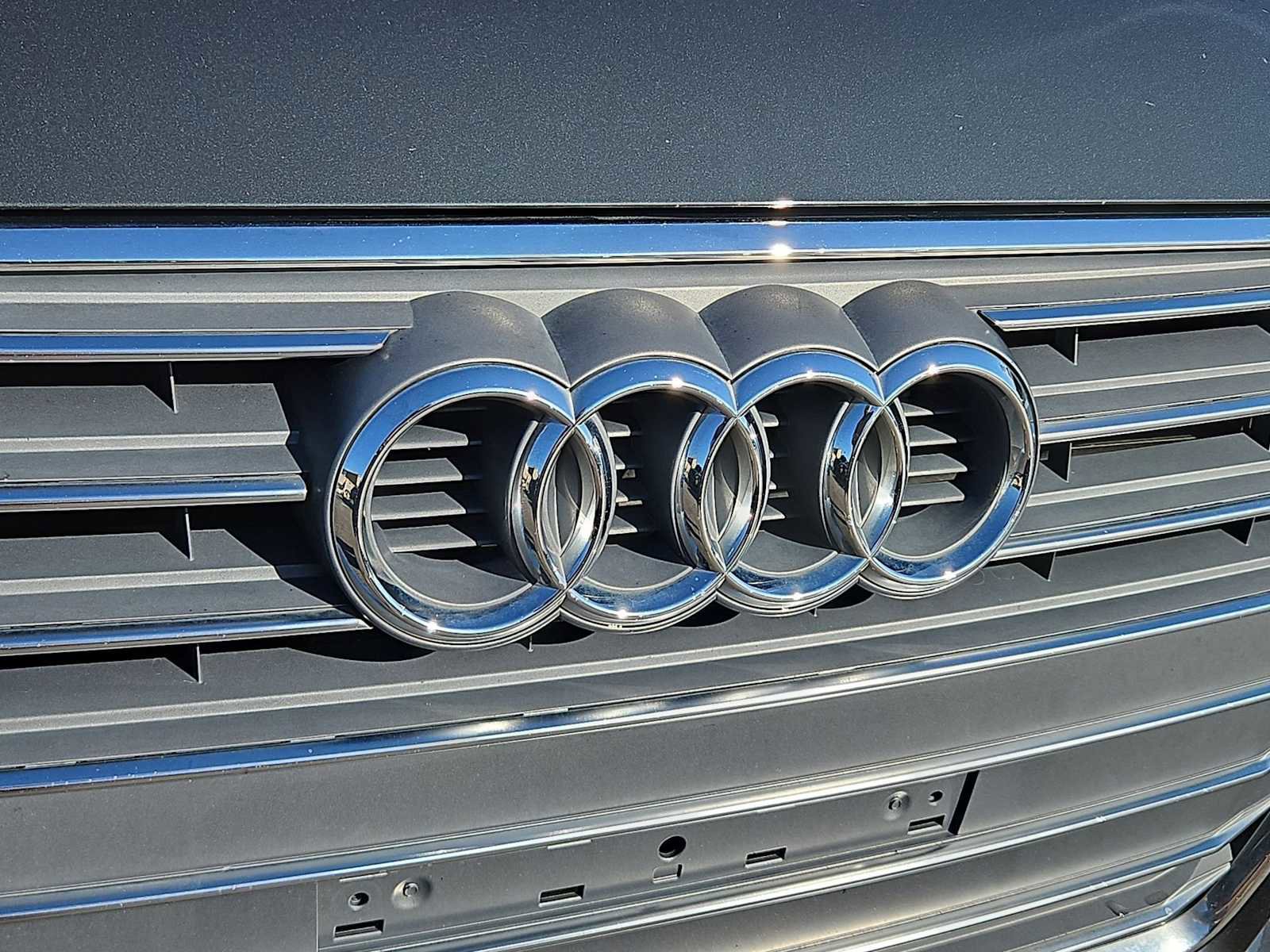 Used 2018 Audi A4 2.0T Ultra Premium image 11