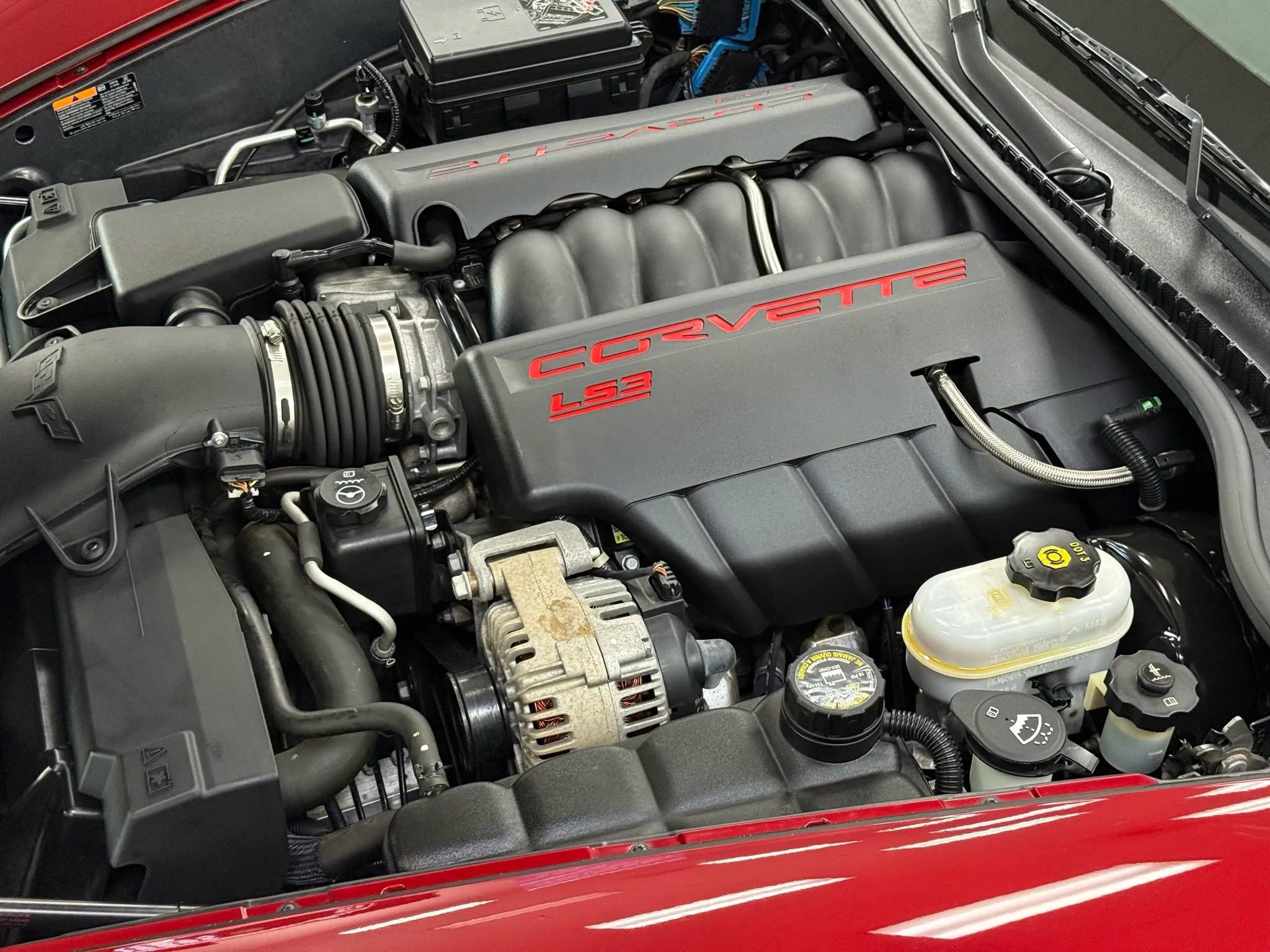 Used 2012 Chevrolet Corvette Grand Sport w/ Roof Package image 19