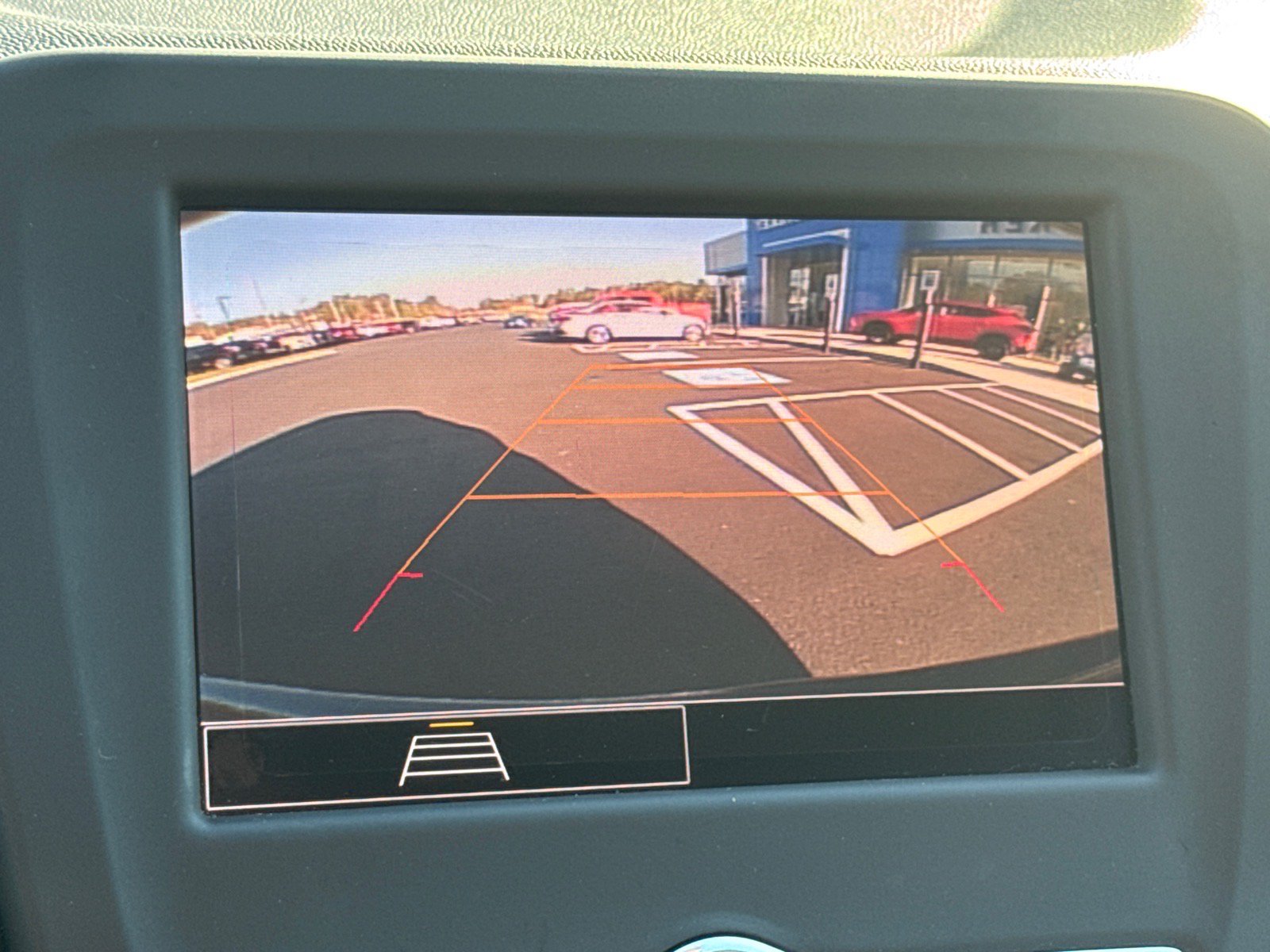 Used 2023 Chevrolet Equinox LT AWD/4WD image 24