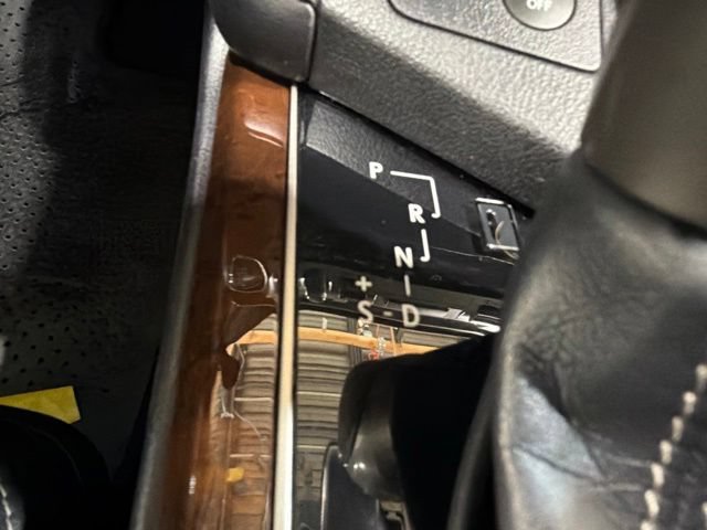 Used 2017 Lexus ES 350 w/ Luxury Package FWD image 40