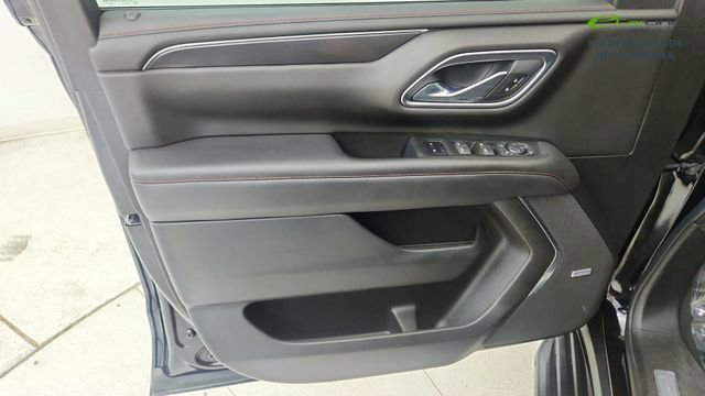 Used 2021 Chevrolet Tahoe RST w/ Luxury Package RWD image 39