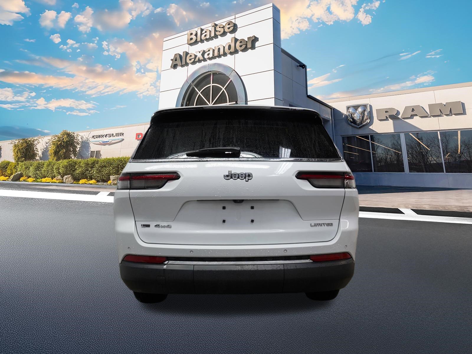 Certified 2023 Jeep Grand Cherokee L Limited AWD/4WD image 7