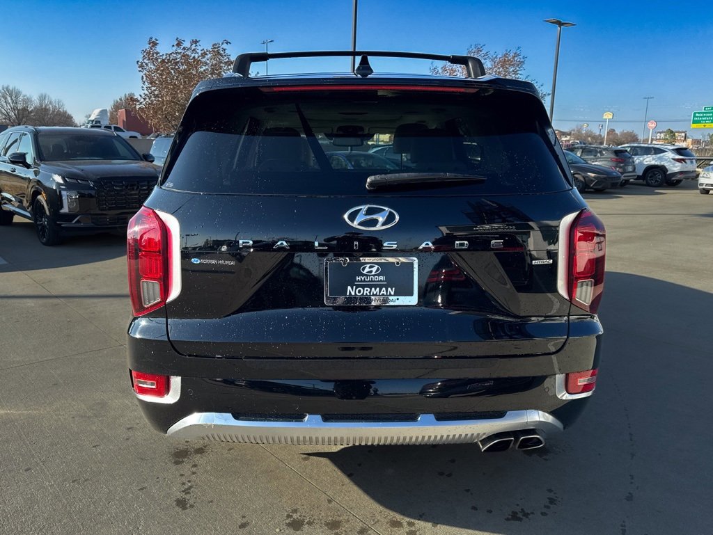 Used 2021 Hyundai Palisade Calligraphy image 24