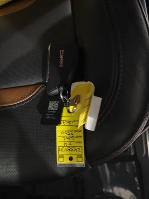 Used 2024 GMC Sierra 2500 AT4 w/ AT4 Premium Plus Package image 36