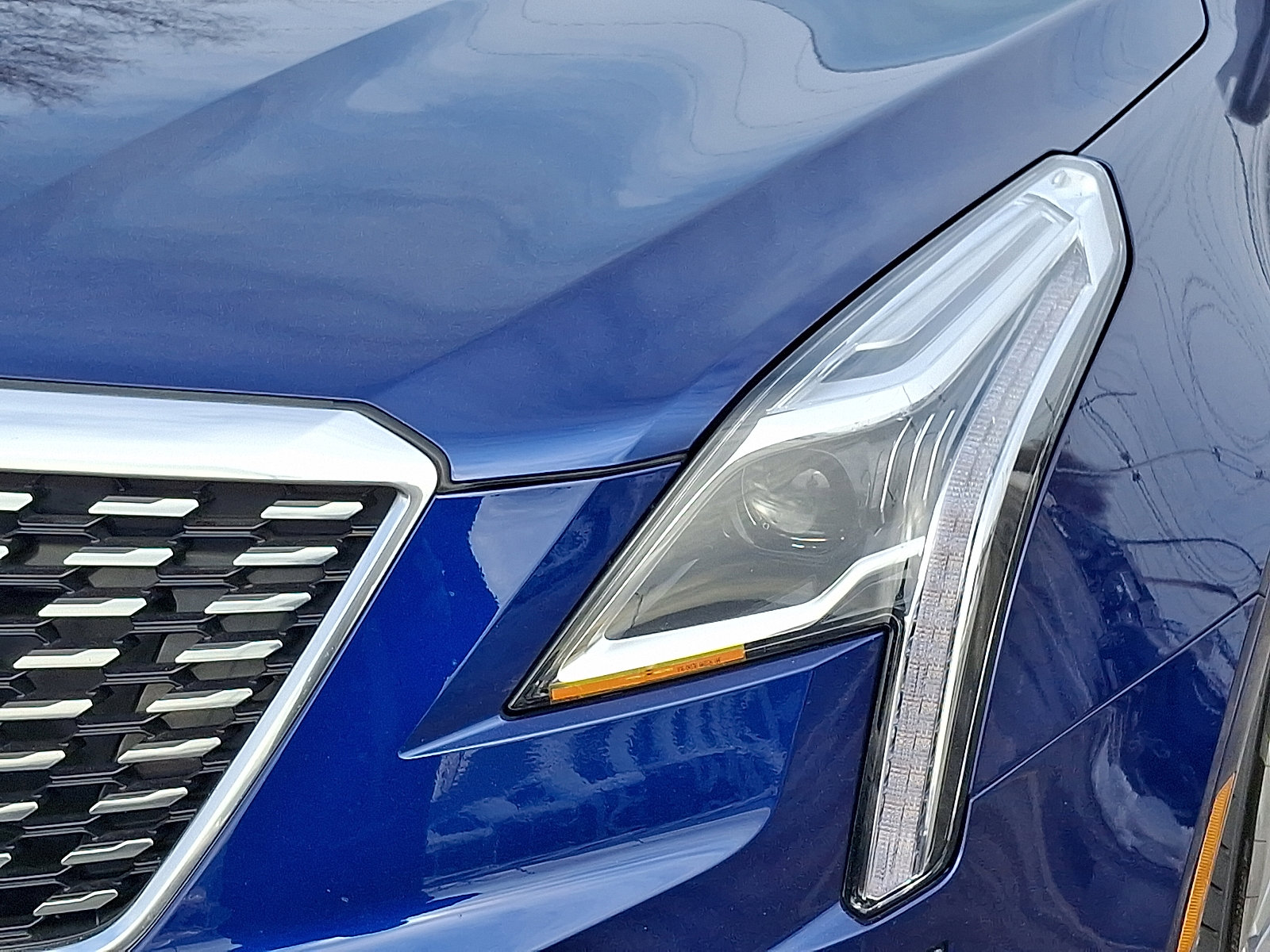 Certified 2023 Cadillac XT5 Premium Luxury w/ Platinum Package image 9