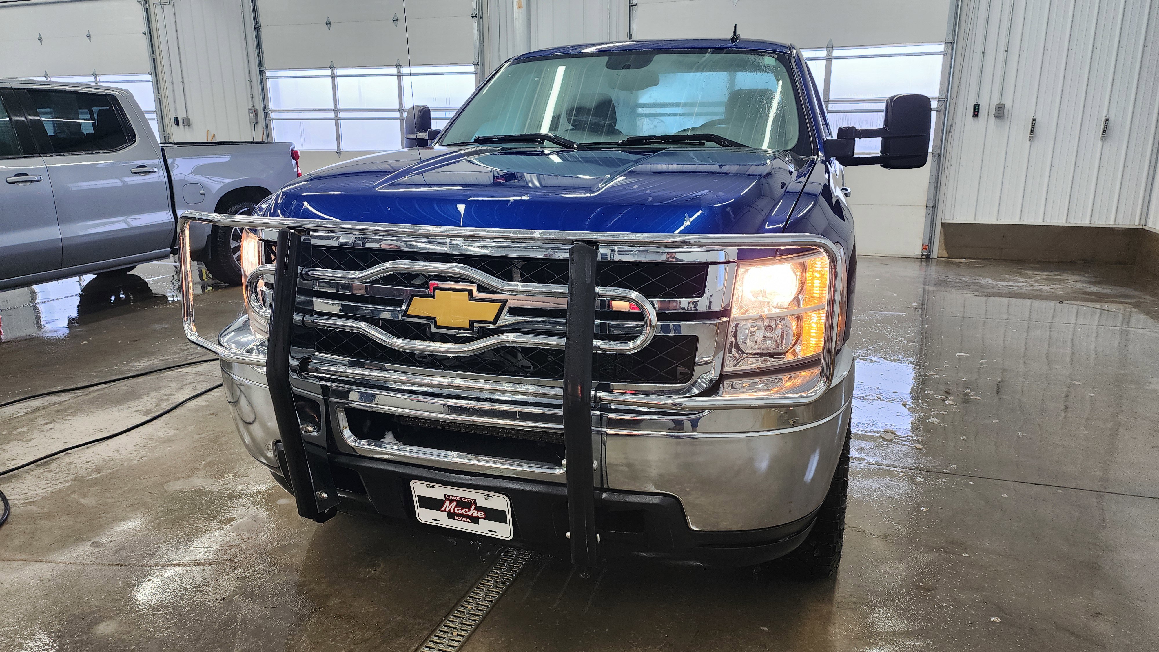 Used 2013 Chevrolet Silverado 2500 LT image 2