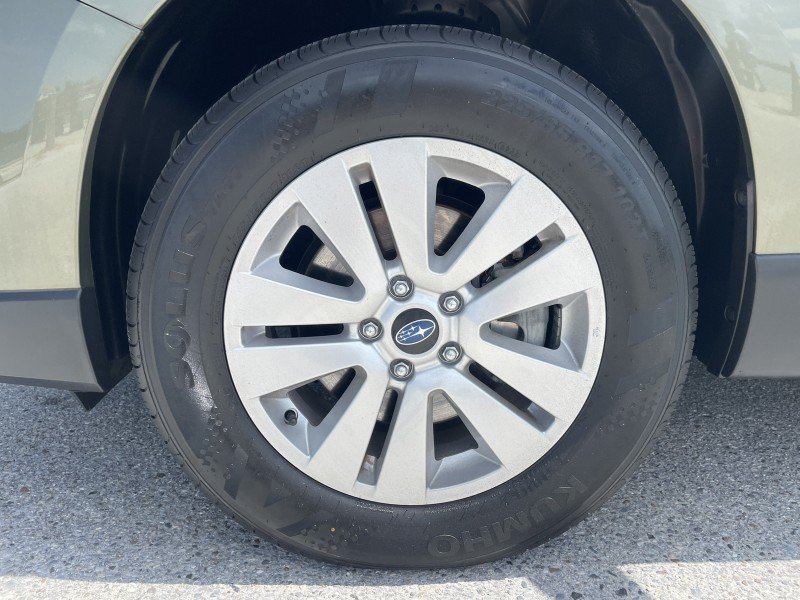 Used 2019 Subaru Outback 2.5i Premium AWD/4WD image 19