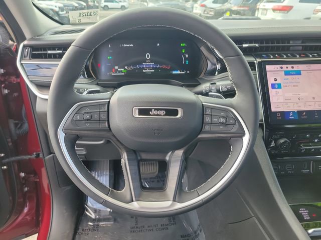 Used 2023 Jeep Grand Cherokee 4WD 4xe w/ Luxury Tech Group II image 24