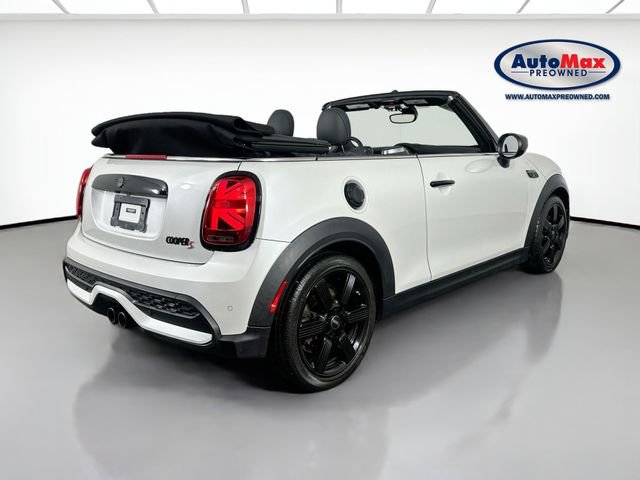 Used 2024 MINI Cooper S image 2