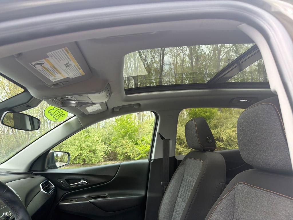 Used 2023 Chevrolet Equinox LT FWD image 22
