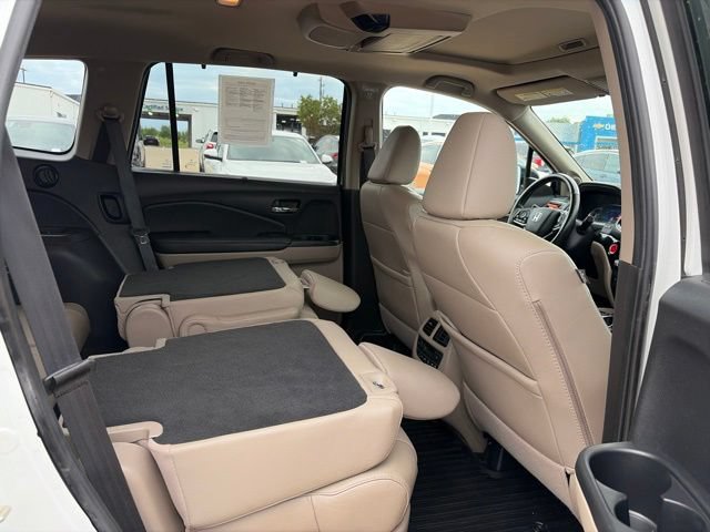 Used 2020 Honda Pilot Touring image 41
