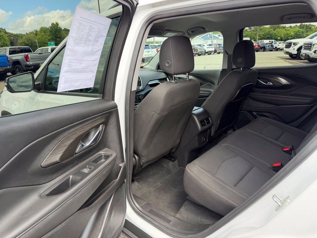 Certified 2023 GMC Terrain SLE w/ Elevation Edition AWD/4WD image 8