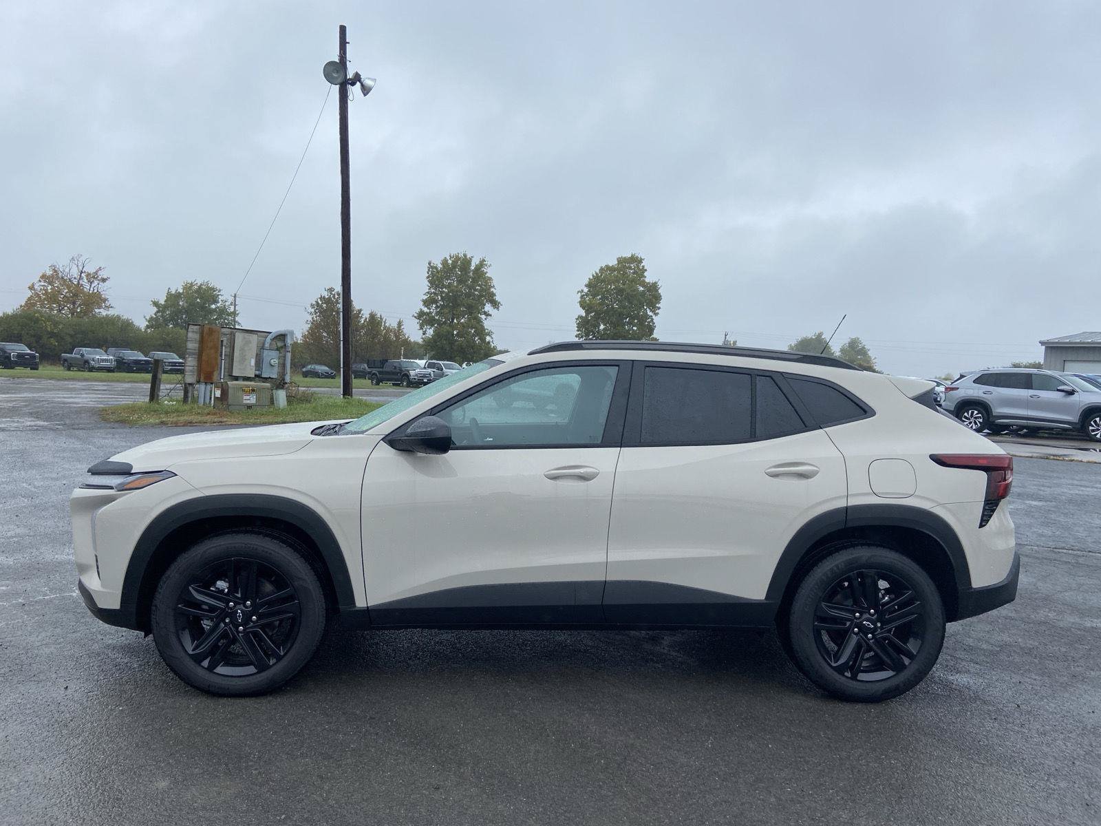 Used 2026 Chevrolet Trax ACTIV w/ Driver Confidence Package FWD image 7