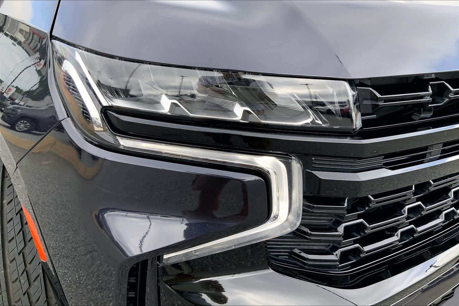 Used 2024 Chevrolet Tahoe Z71 w/ Z71 Off-Road Package AWD/4WD image 25