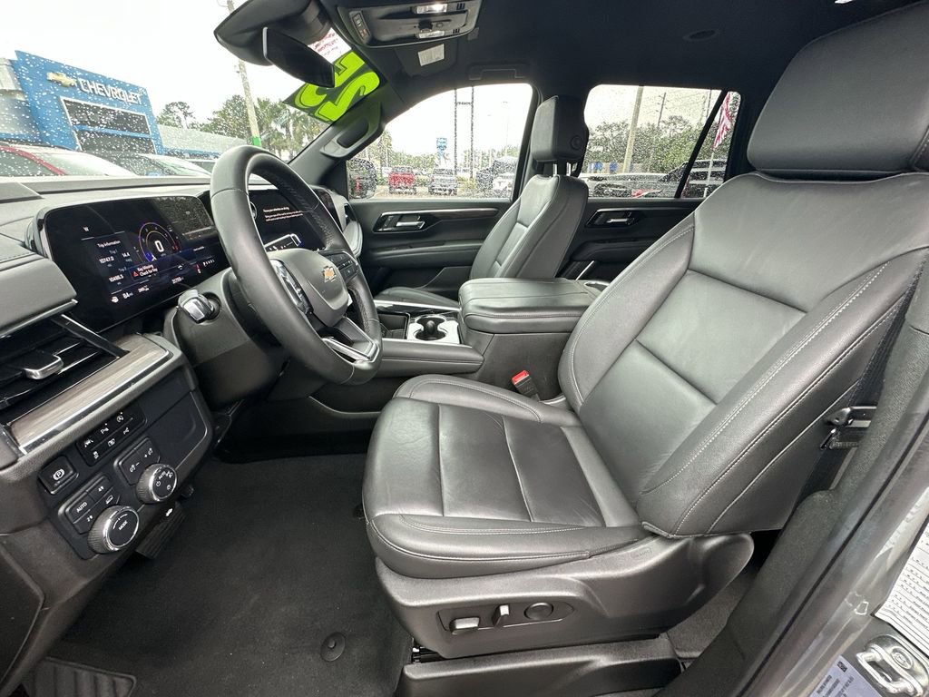 Used 2025 Chevrolet Tahoe LT AWD/4WD image 19