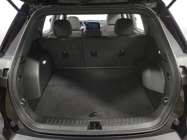 Used 2026 Chevrolet Equinox LT AWD/4WD image 26